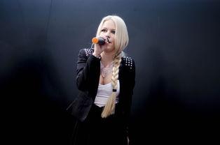 乌克兰的北京网红歌手,跨越国界的音乐传奇